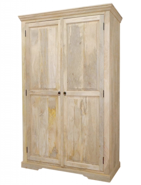Drewniane szafy