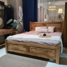 Duże drewniane łóżko NEW YORK 180x200 mango toffi